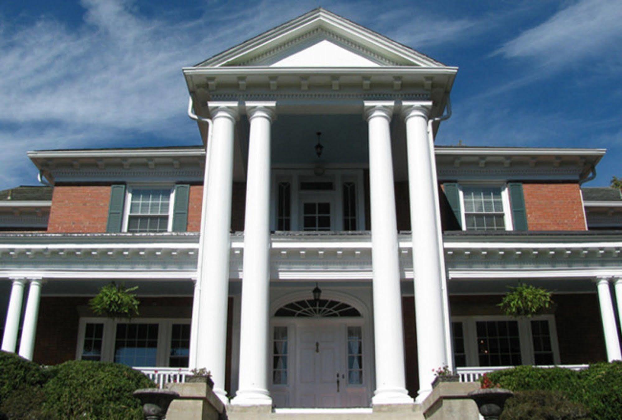 Hill Crest Bed & Breakfast Clifton Forge Exterior photo